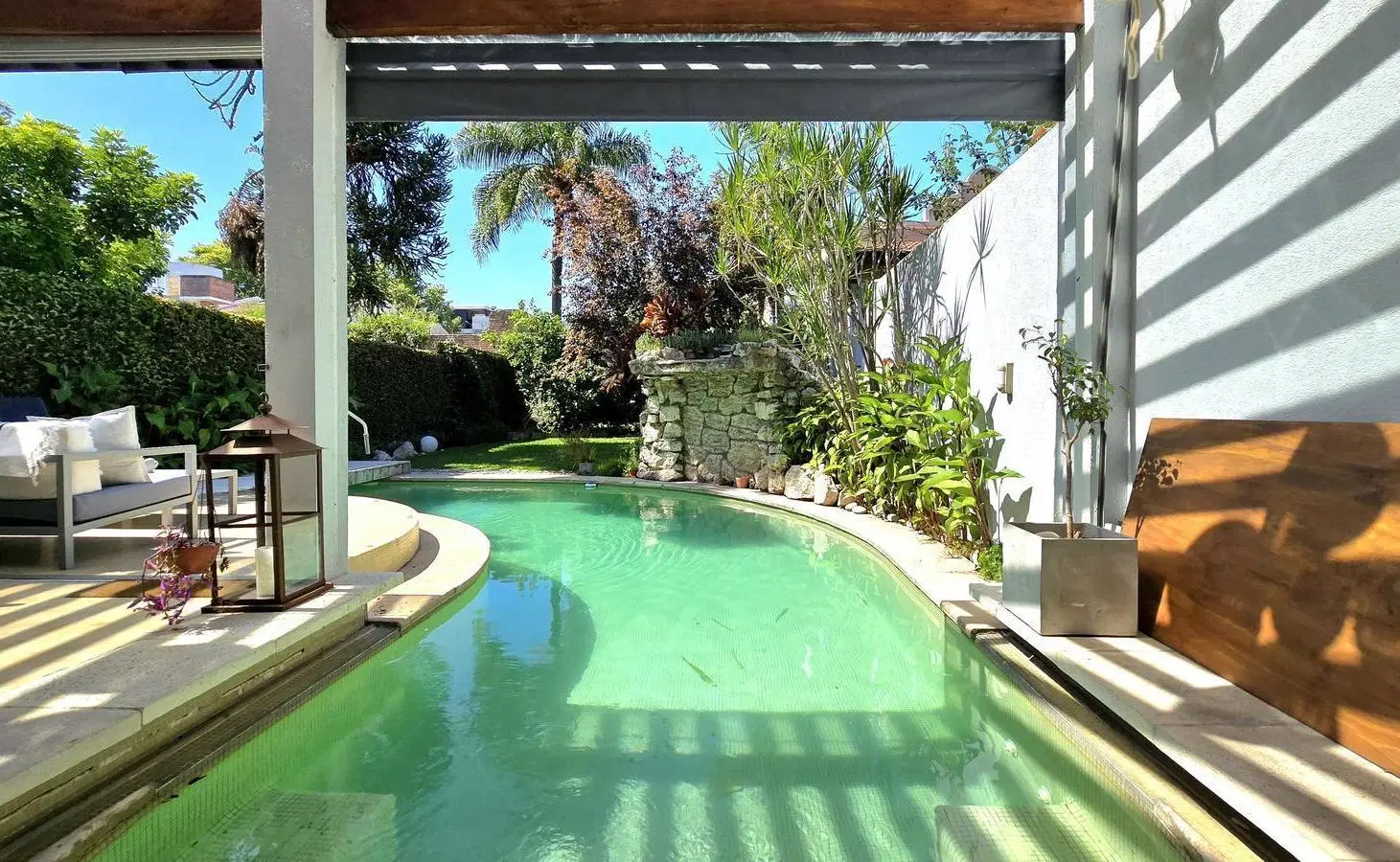 VENTA CASA 4 AMBIENTES CON JARDIN Y PISCINA EN VILLA DEVOTO 3