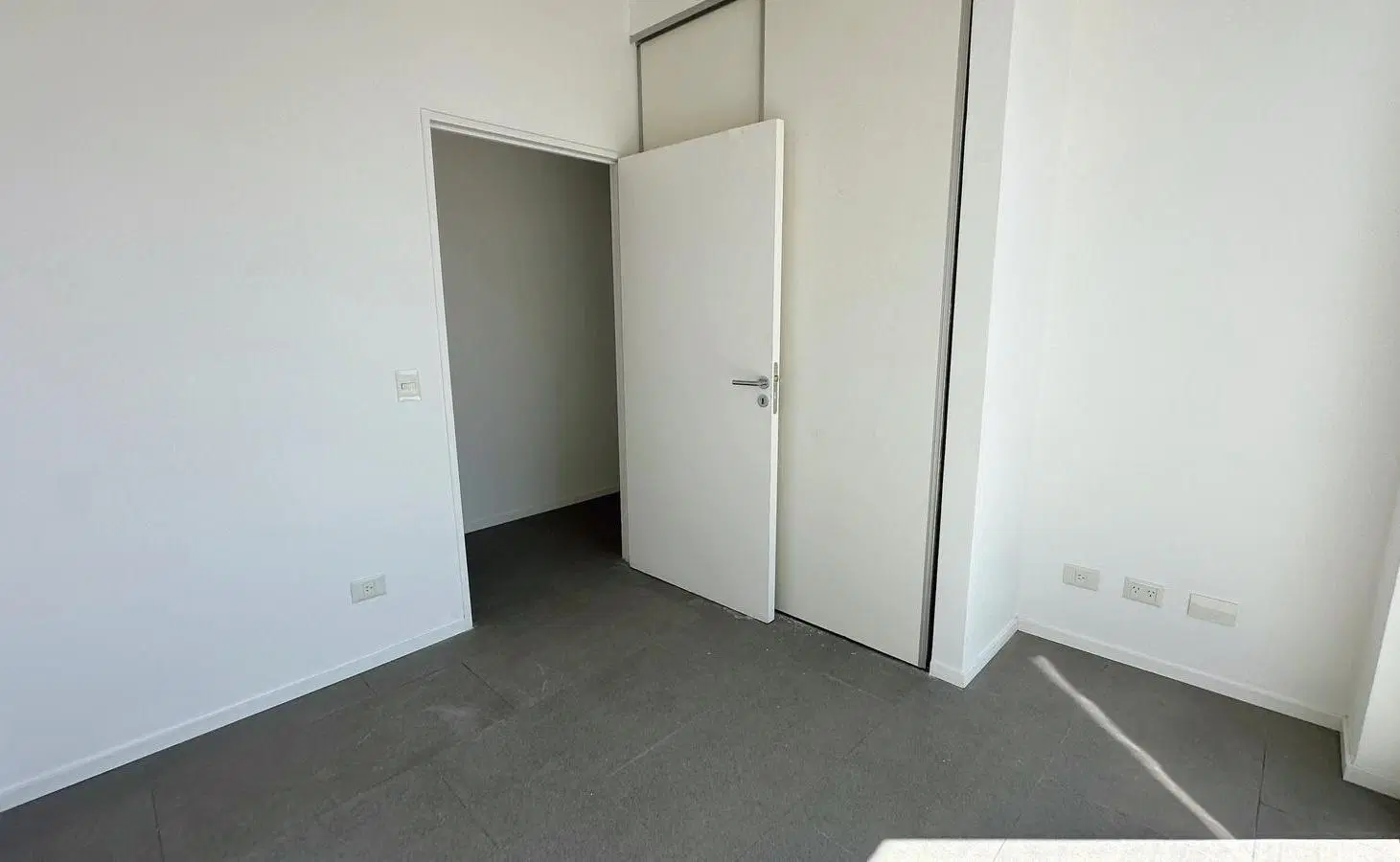 Venta Departamento 3 amb. Patio c parrilla, balcón y suite en Belgrano. Palier privado. Amenities 8
