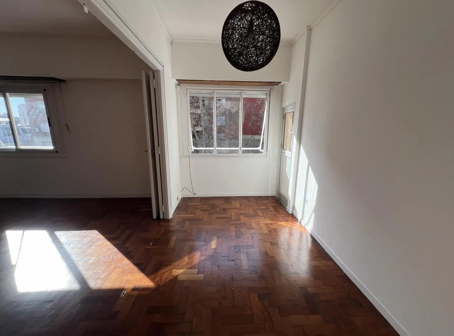 Departamento en alquiler 3 ambientes con balcón en Caballito Norte 2