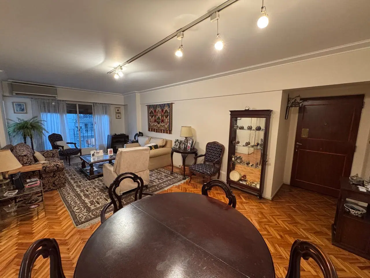 VENTA DEPARTAMENTO 4 AMBIENTES CON COCHERA 2