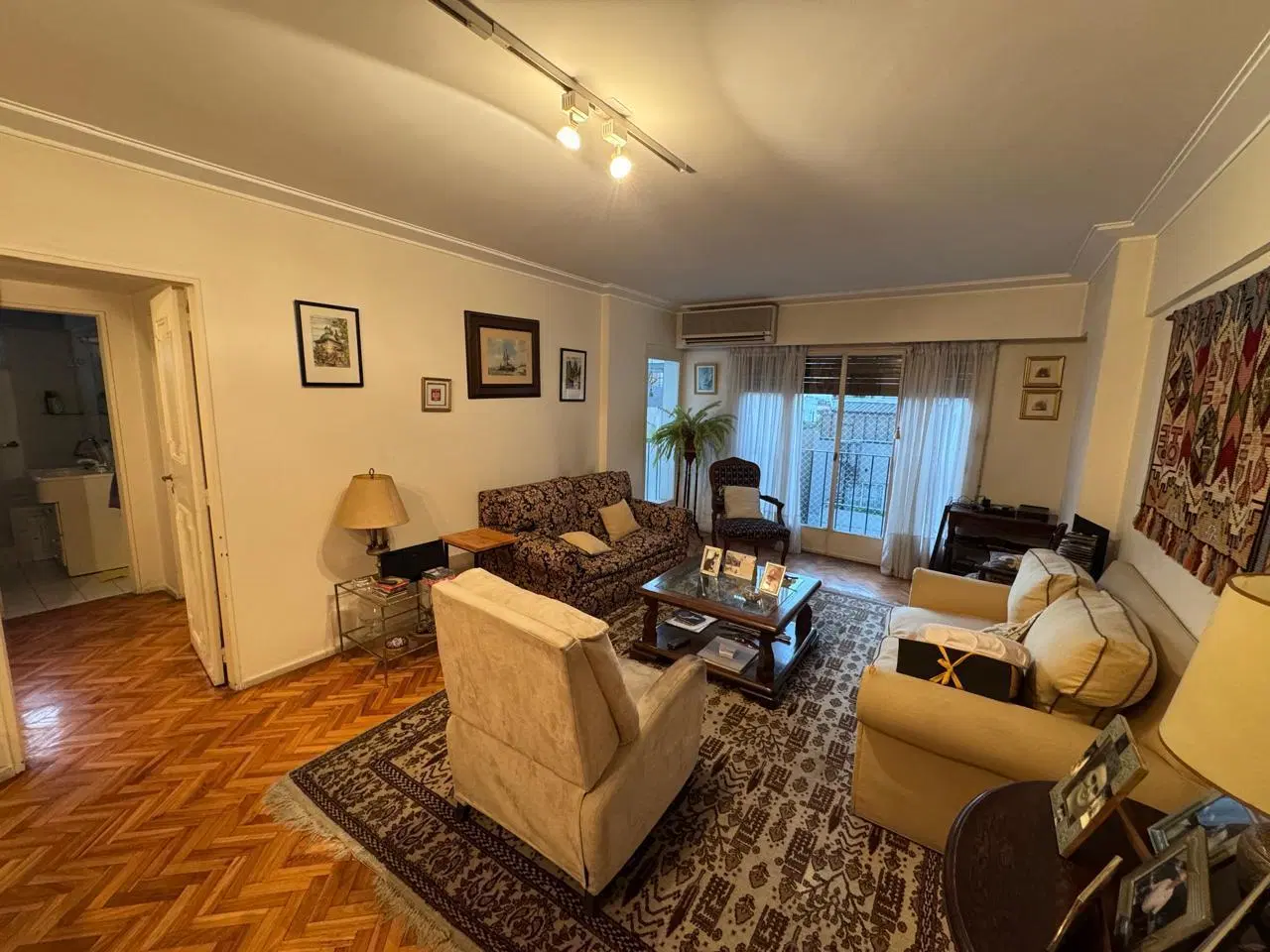 VENTA DEPARTAMENTO 4 AMBIENTES CON COCHERA 4