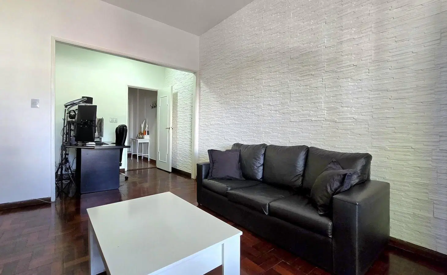 Venta PH 3 ambientes en Villa Luro con escritorio, balcón, terraza y espacio aereo propio 4
