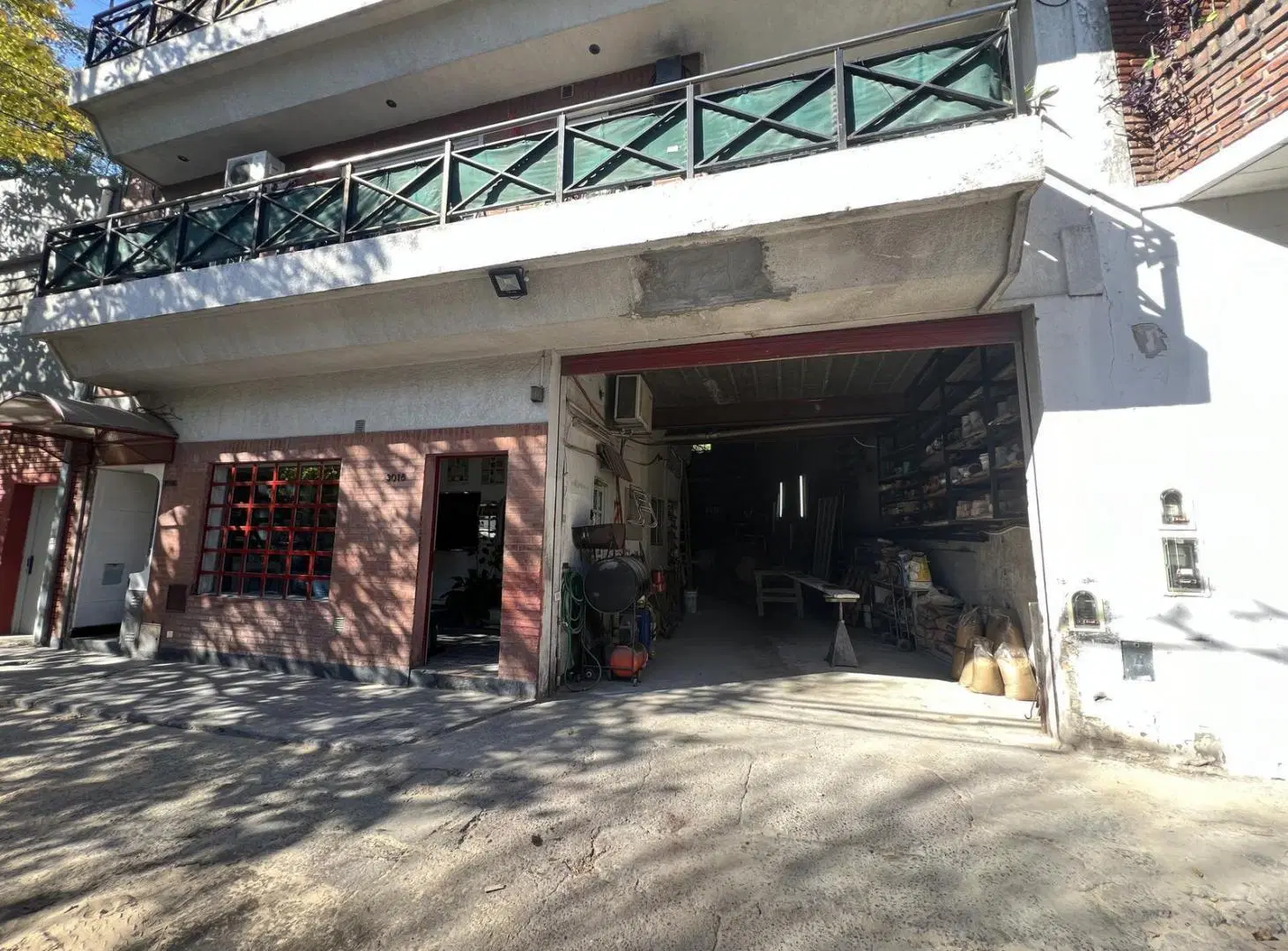 Venta Galpón con local en Paternal 5