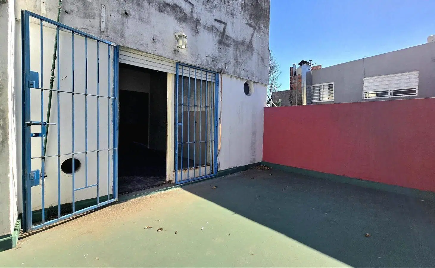 PH A REFACCIONAR CON PATIO Y TERRAZA EN VILLA LURO 4