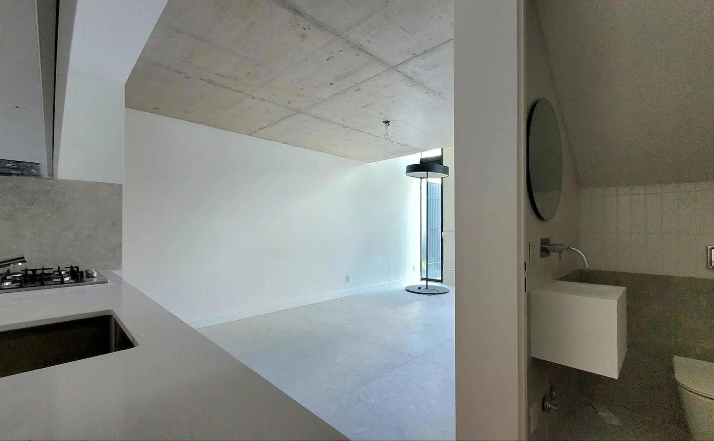 VENTA DEPARTAMENTO DUPLEX A ESTRENAR CON PATIO. FULL AMENITIES. 8