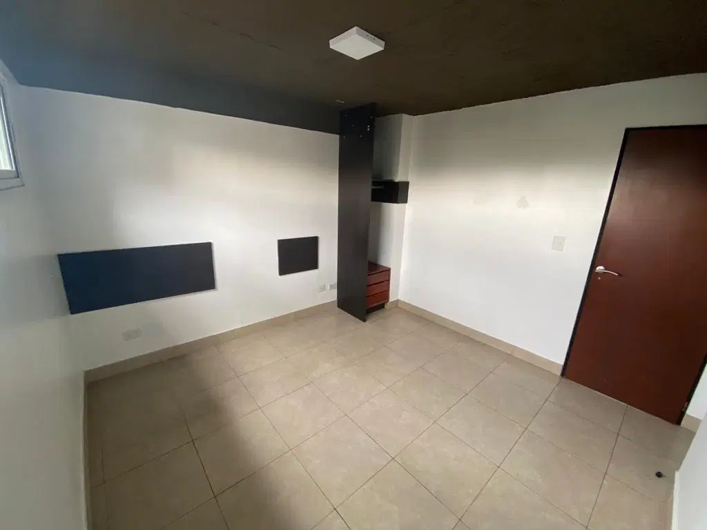 DEPARTAMENTO ALQUILER CON BALCON AL FRENTE 3