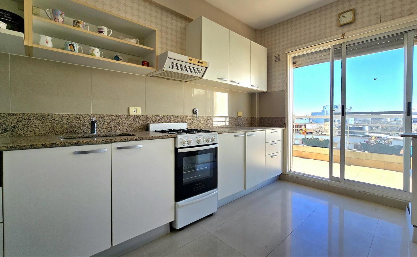 Foto de Departamento 4 ambientes con terraza propia y balcon en Villa Devoto, imagen 1