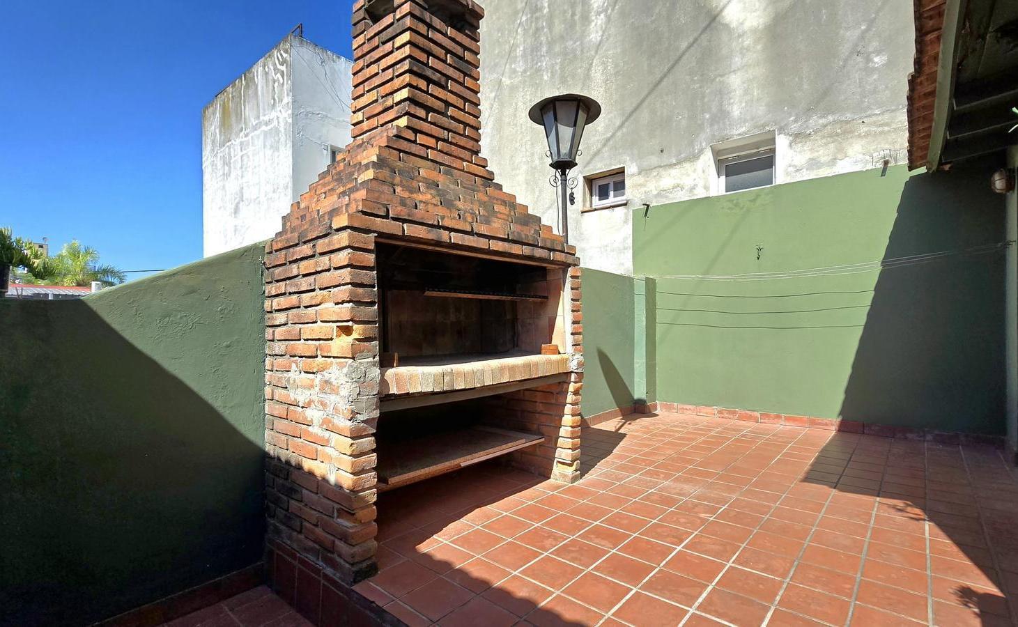 Foto de Venta PH 3 Ambientes en Villa Luro con patio, terraza y quincho, imagen 4