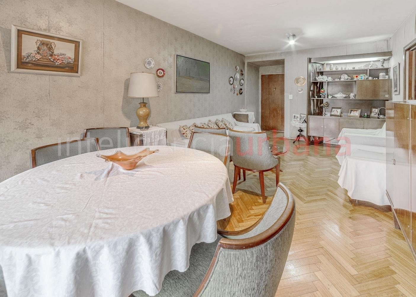 Foto de Venta departamento 3 ambientes en Devoto con balcón y lavadero, imagen 3