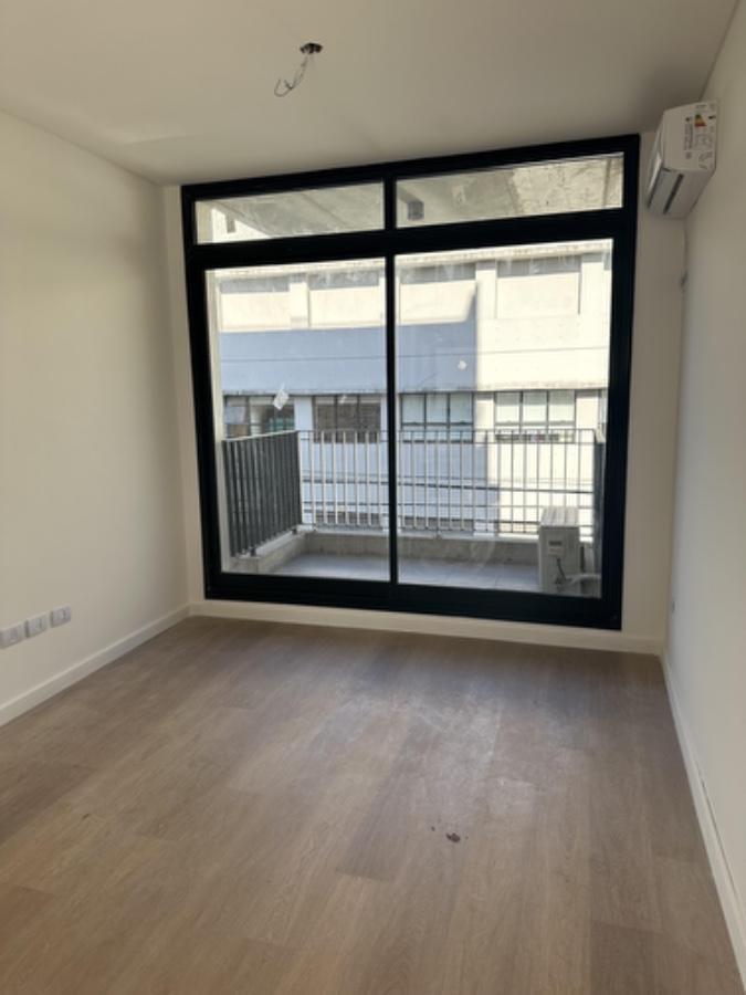 Foto de VENTA MONOAMBIENTE AL FRENTE EN VENTA EN CHACARITA CON BALCON, imagen 5