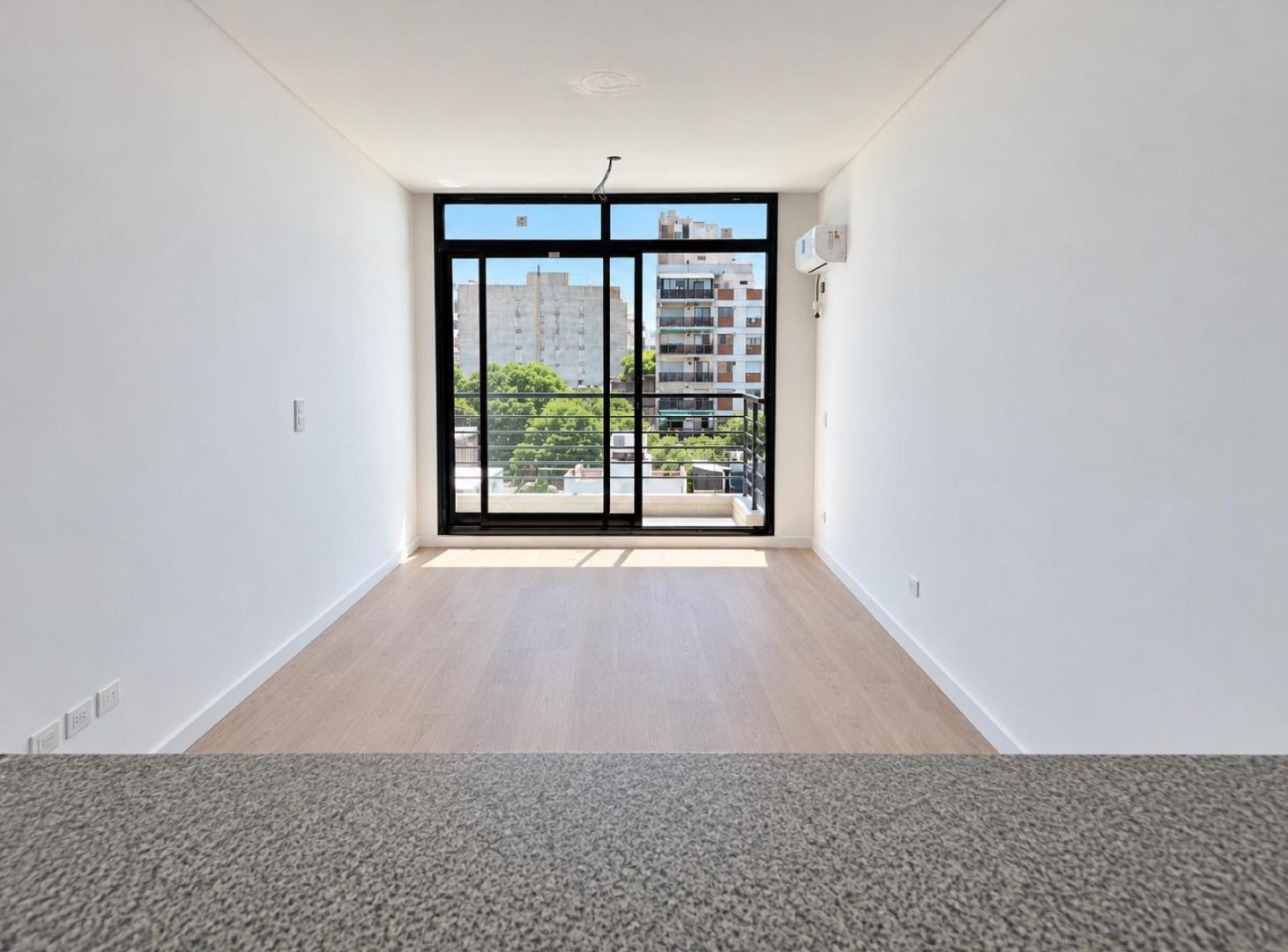 Foto de VENTA MONOAMBIENTE AL FRENTE EN VENTA EN CHACARITA CON BALCON, imagen 1