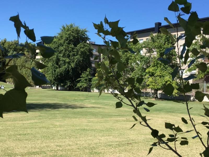 Lote Apto Vivienda Multifamiliar en Excelente Entorno Verde. 2
