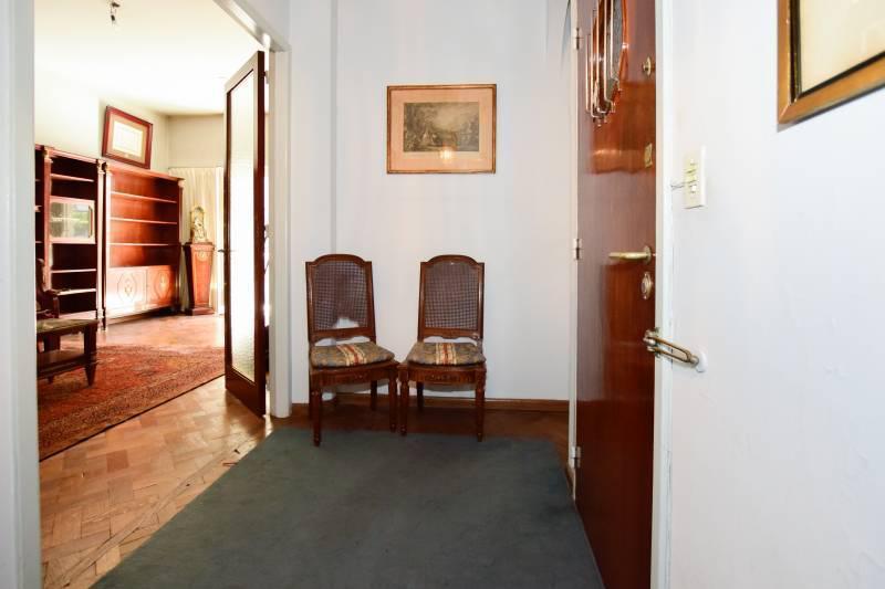 Callao y Quintana. Piso Señorial. 180 m² 3/4dorm o Escrit. 2 Dep. Cochera Optativa a La Vuelta 5