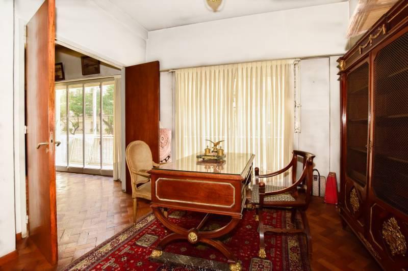 Callao y Quintana. Piso Señorial. 180 m² 3/4dorm o Escrit. 2 Dep. Cochera Optativa a La Vuelta 4