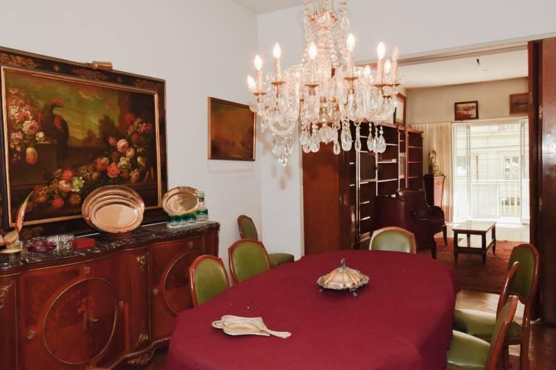 Callao y Quintana. Piso Señorial. 180 m² 3/4dorm o Escrit. 2 Dep. Cochera Optativa a La Vuelta 4