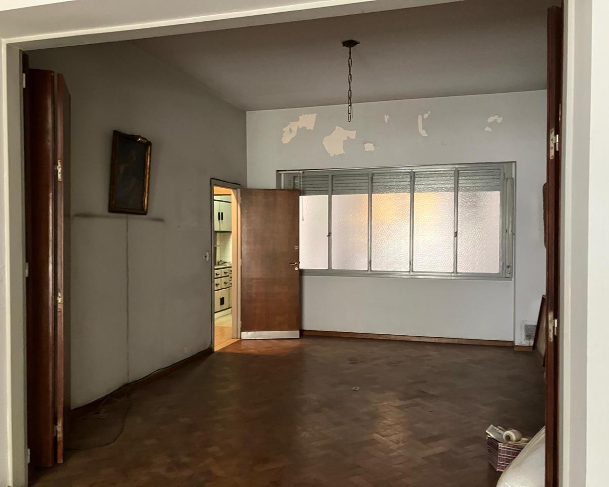 Callao y Quintana. Piso Señorial. 180 m² 3/4dorm o Escrit. 2 Dep. Cochera Optativa a La Vuelta 3