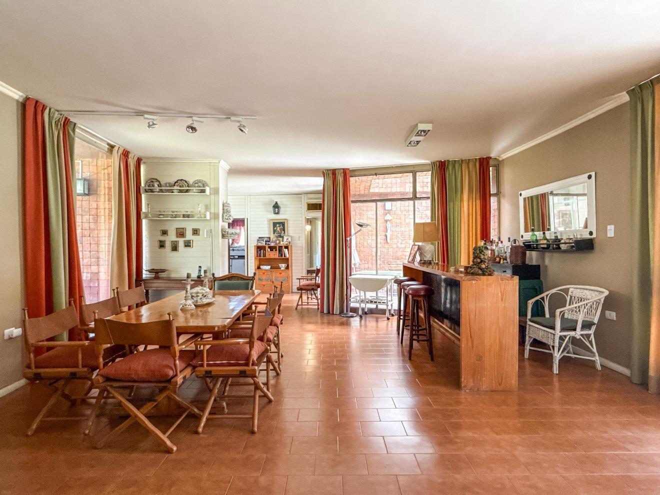 Foto de Gran casa en una planta sobre un espectacular parque de casi 9.000 m², imagen 4