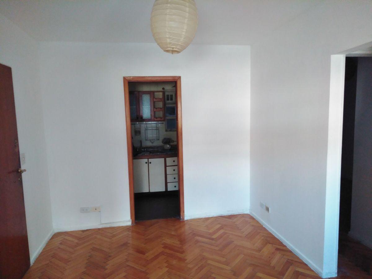 Foto de Cerca Alto Palermo - Cochera - Agua y Calefaccion Central - Ajuste, imagen 4
