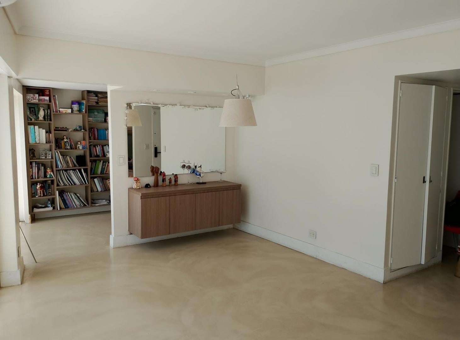 Foto de SEMIPISO EN BARRIO NORTE CON MAGNIFICO BALCON TERRAZA, imagen 5
