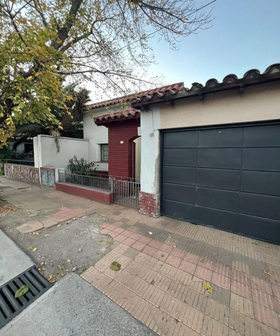 Venta casa de adobe vigado 5