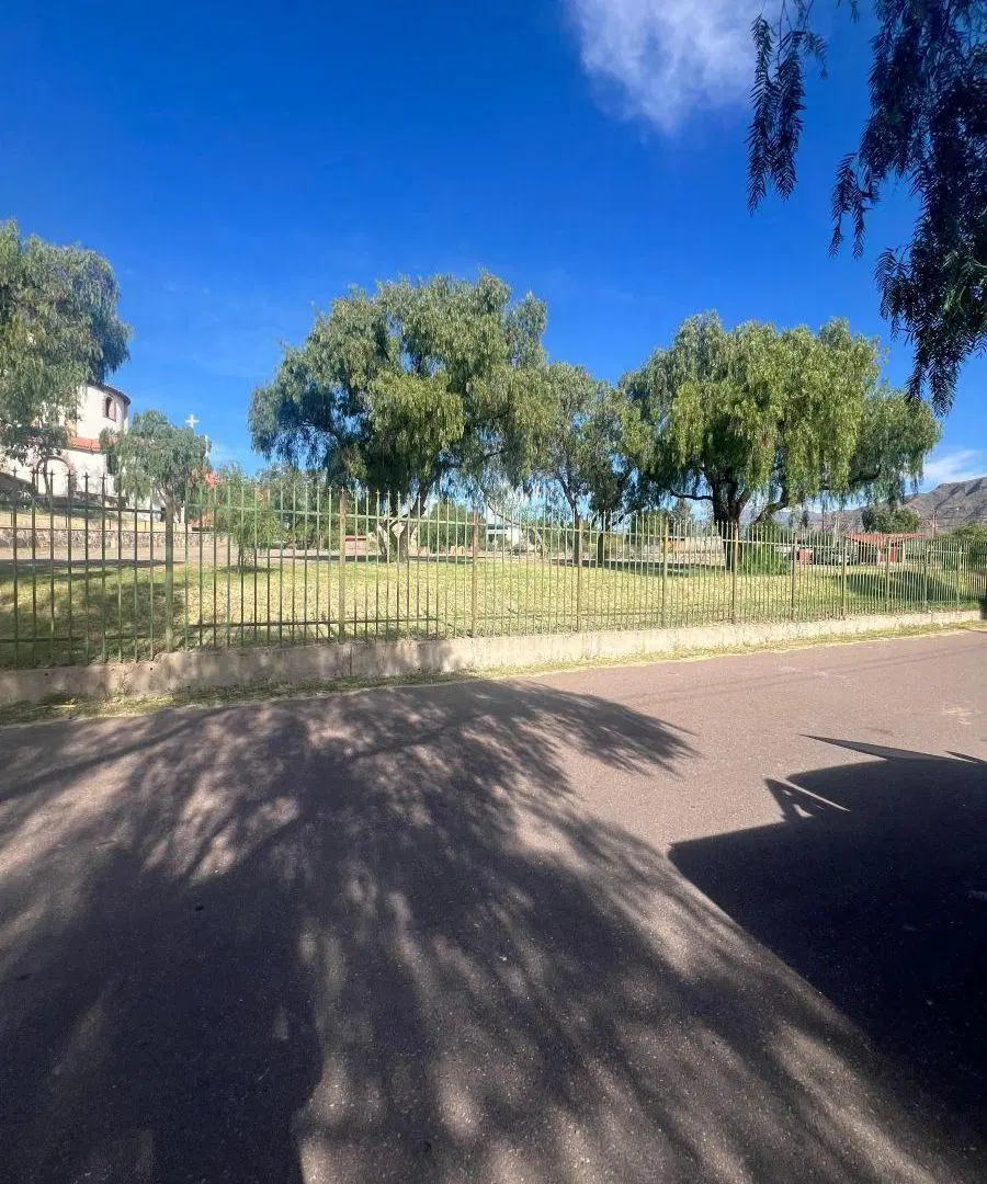 Vendemos Lote frente al predio de la virgen del challao 2