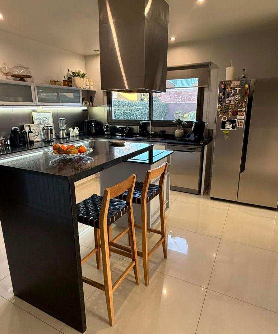 Foto de Vendemos casa de categoría en barrio privado Haciendas de la Cruz, imagen 5