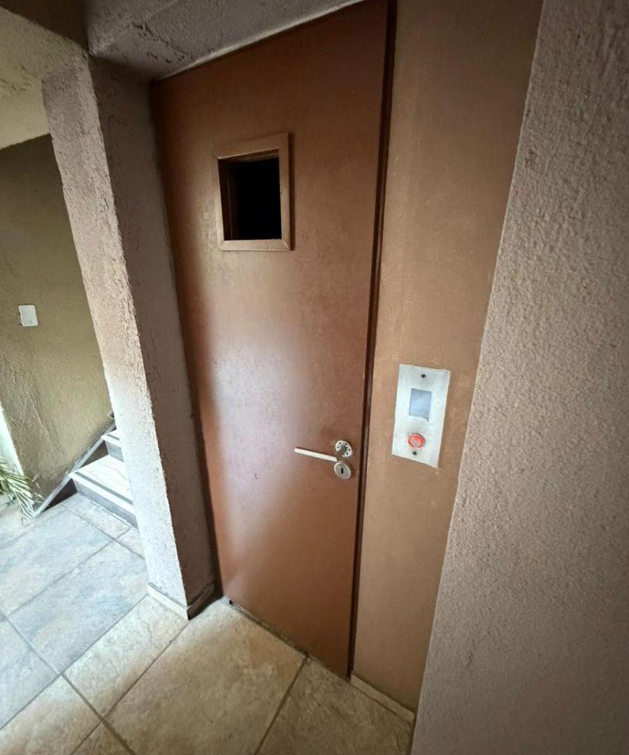 Foto de Vendemos espectacular departamento primer piso con ascensor, imagen 4