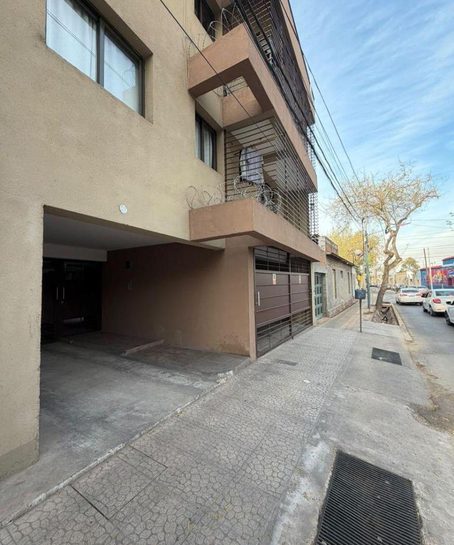 Foto de Vendemos espectacular departamento primer piso con ascensor, imagen 3