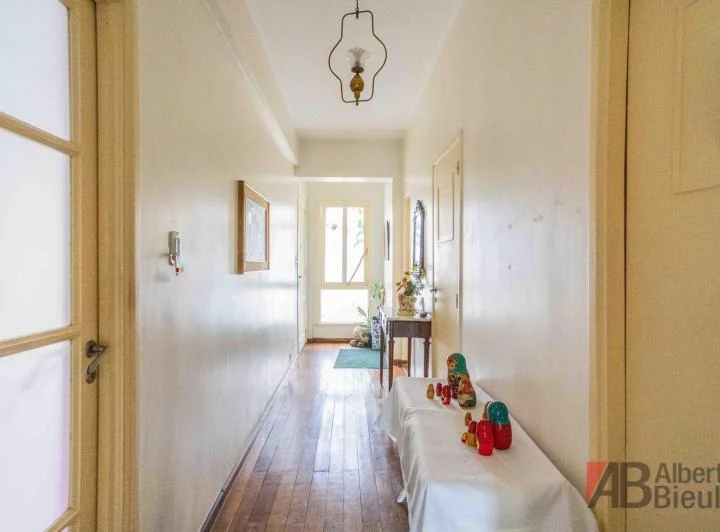 Casa con excelente terreno muy cerca de CABA 3