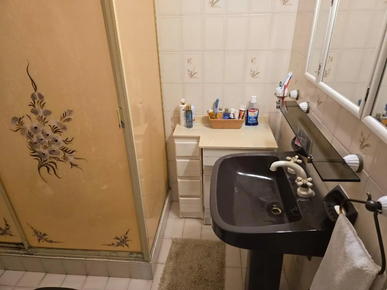Casa en venta en San Isidro con jardin y pileta 5
