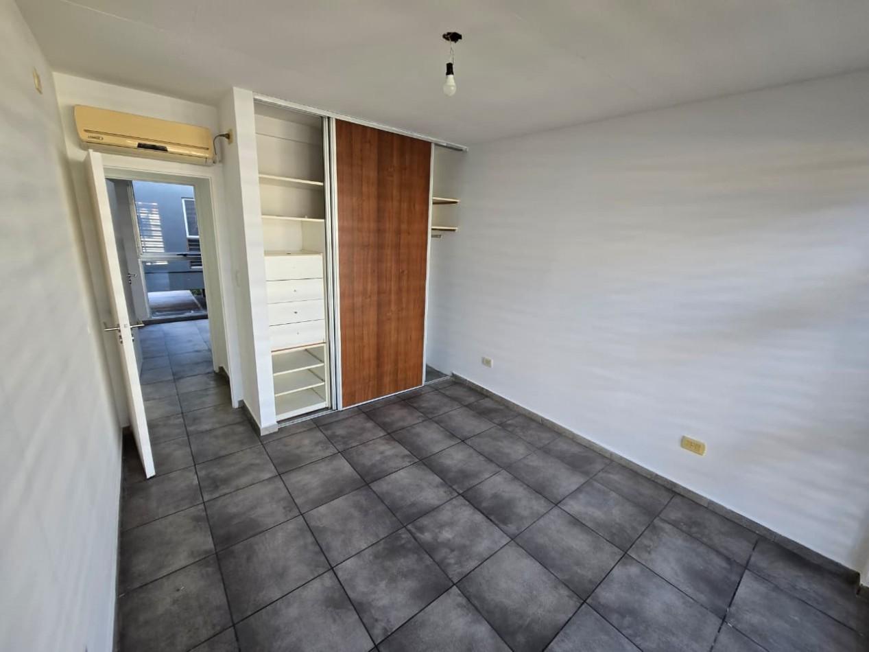 Foto de Alquiler Departamento 3 Ambientes con Cochera en San Isidro, imagen 2