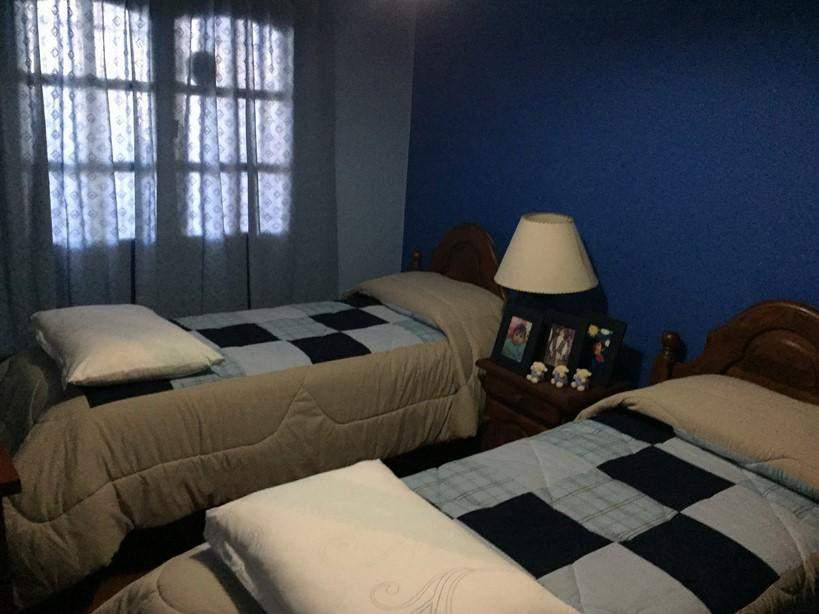 Hermosa Casa en Venta de 3 Dorm. en Padre Claret. 1