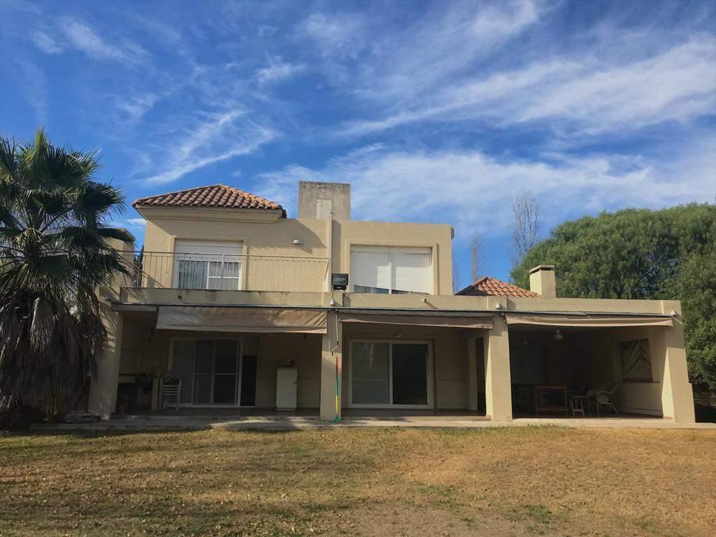 Espectacular Casa en Venta en La Paloma. 5