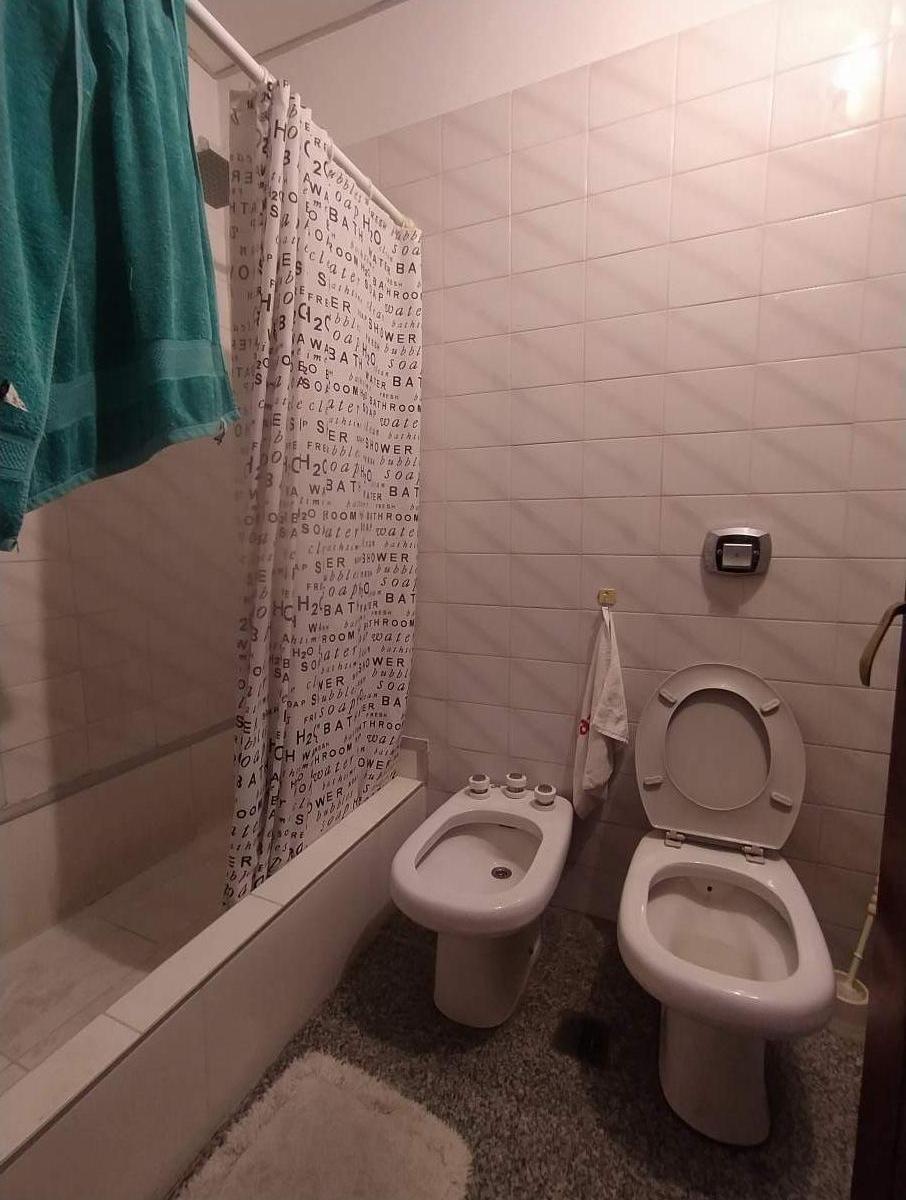 Hermosa Casa en Venta en Barrio Empalme - 4 Dorm. 4