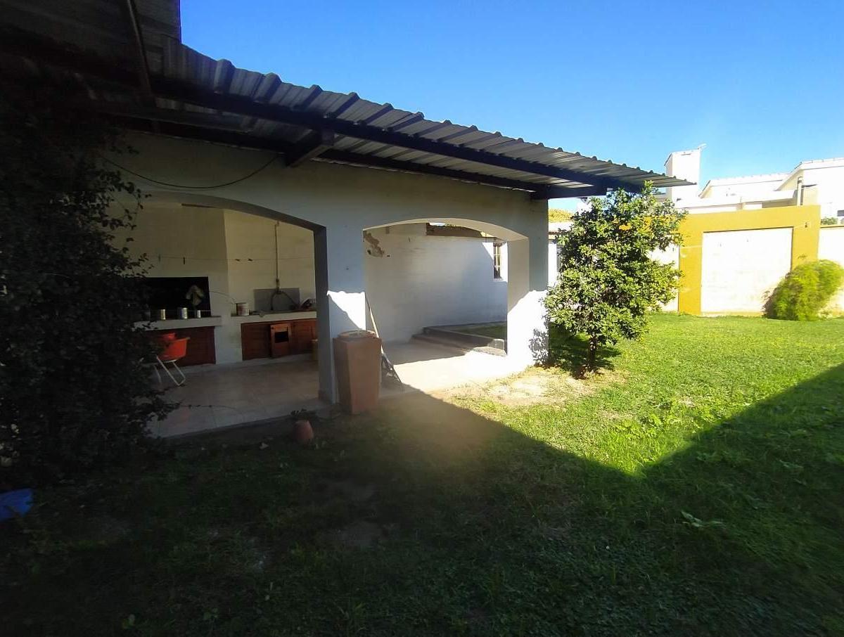 Hermosa Casa en Venta en Barrio Empalme - 4 Dorm. 2
