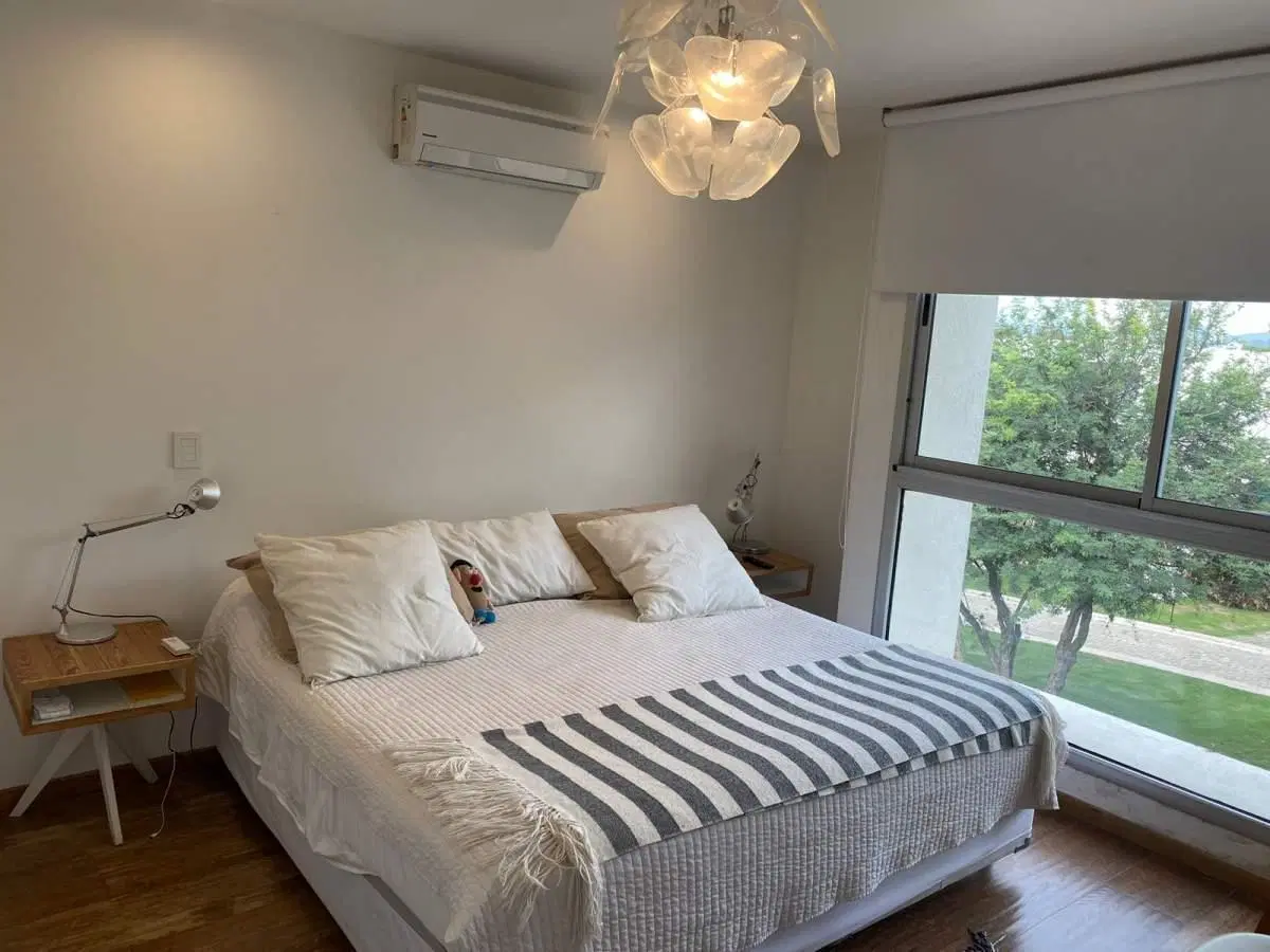 CASA EN ALQUILER DE 3 DORMITORIOS EN VILLA ALLENDE GOLF 3