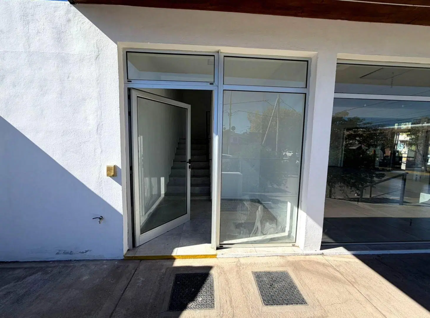OFICINA  EN ALQUILER VILLA ALLENDE 5