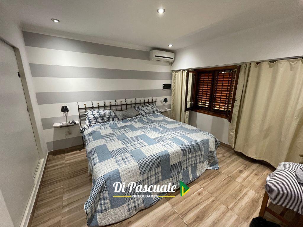 APTO CREDITO HIPOTECARIO Venta Casa Quinta totalmente reciclada sobre Ruta 5 - La Reja Norte