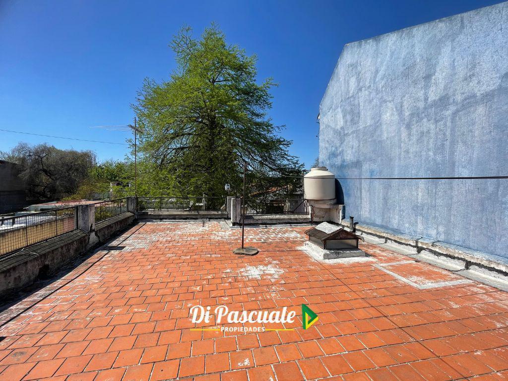 Venta Terreno de 263 m² con Casa 3 Ambientes y Terraza - Moreno Sur 5