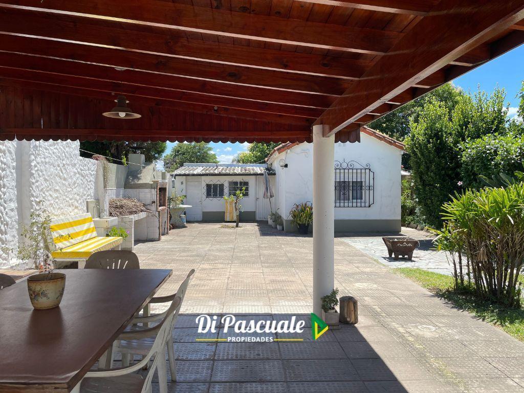 Venta Apto Crédito Hipotecario Casa con Patio y Dependencia - Paso del Rey 4