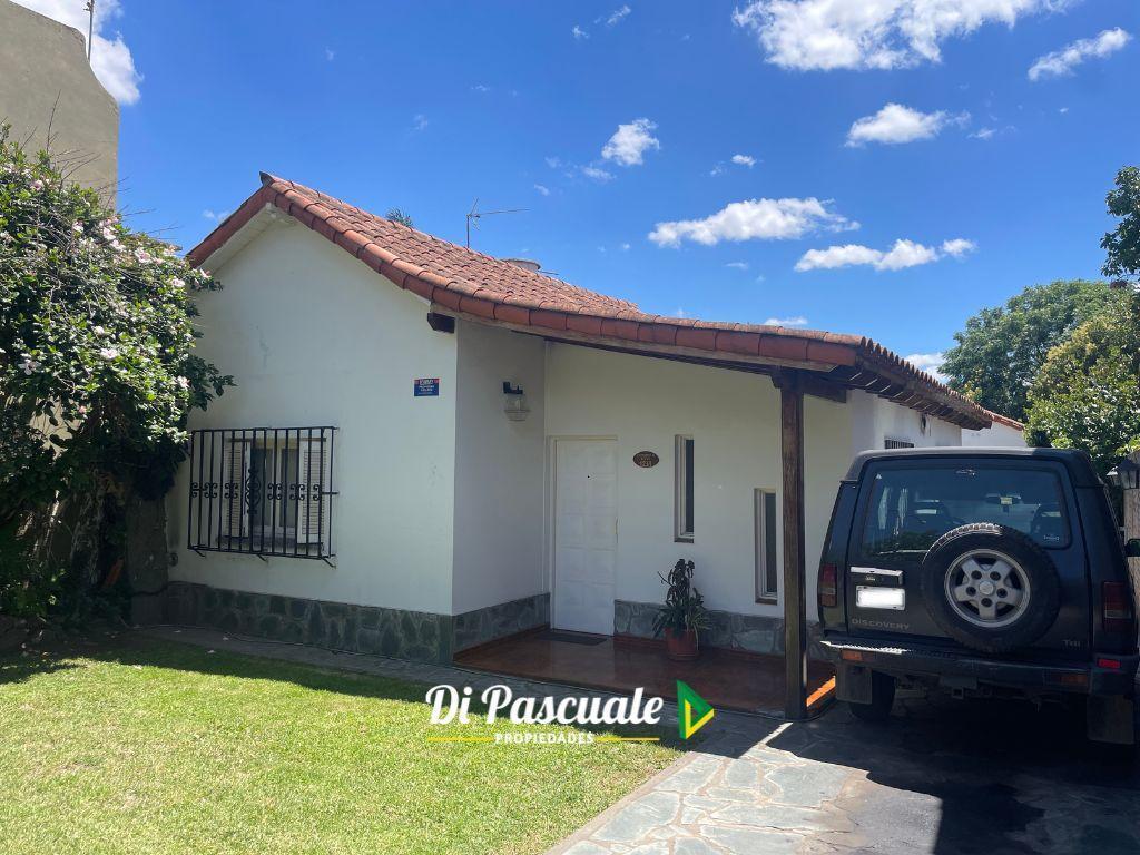 Venta Apto Crédito Hipotecario Casa con Patio y Dependencia - Paso del Rey 2