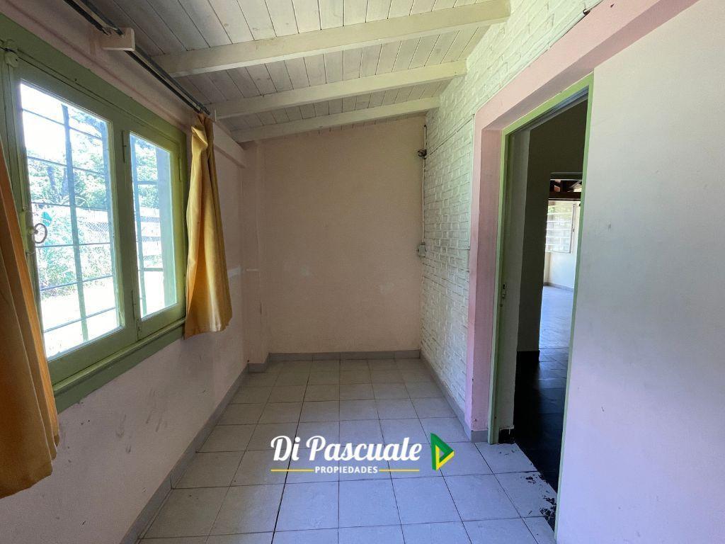 Venta Casa Quinta con Tres Dorm., Parque y Pileta - La Reja Sur 5