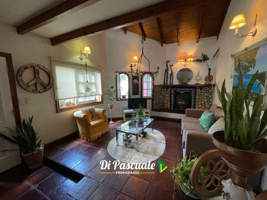 Venta Casa Quinta con Pileta, Quincho Cubierto y Dependencia - Moreno Sur 5