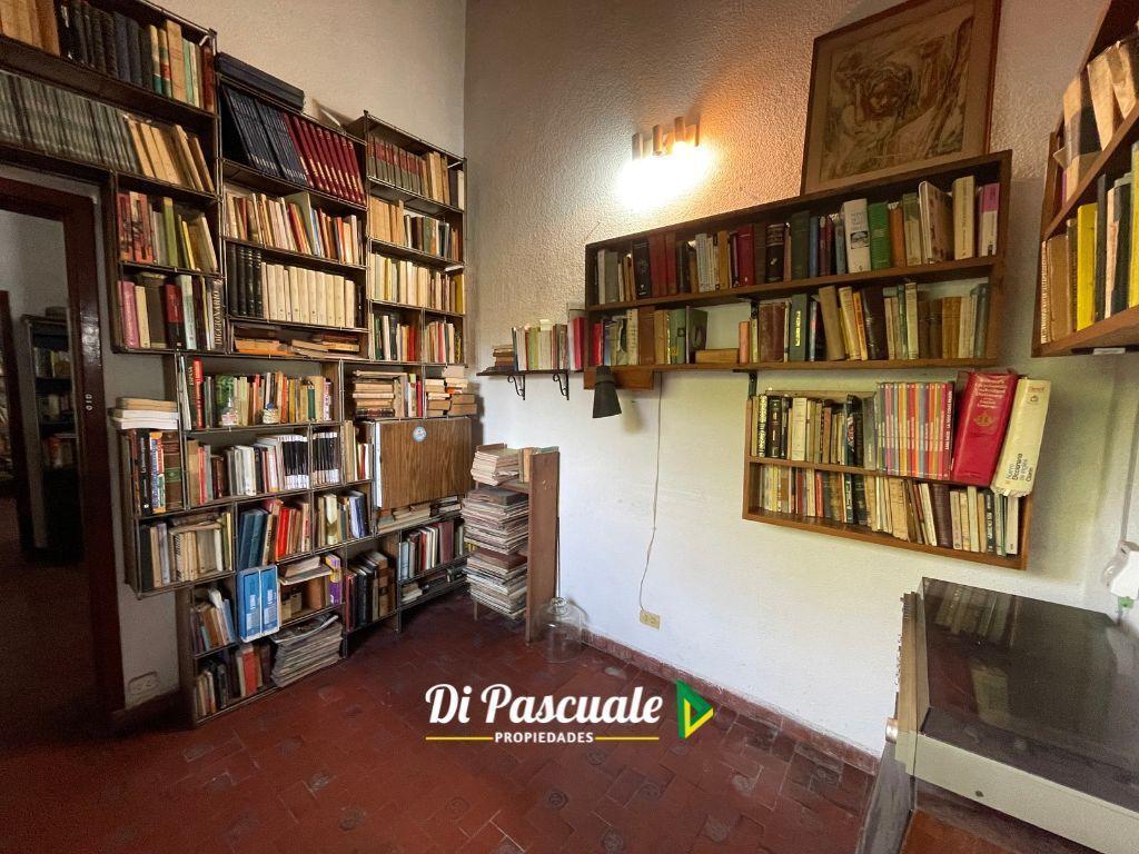 Venta Casa Quinta con Parque y Pileta - Moreno 4
