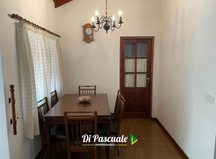 Alquiler Casa 3 Dormitorios, Parque Quincho y Pileta  - Moreno Sur 5