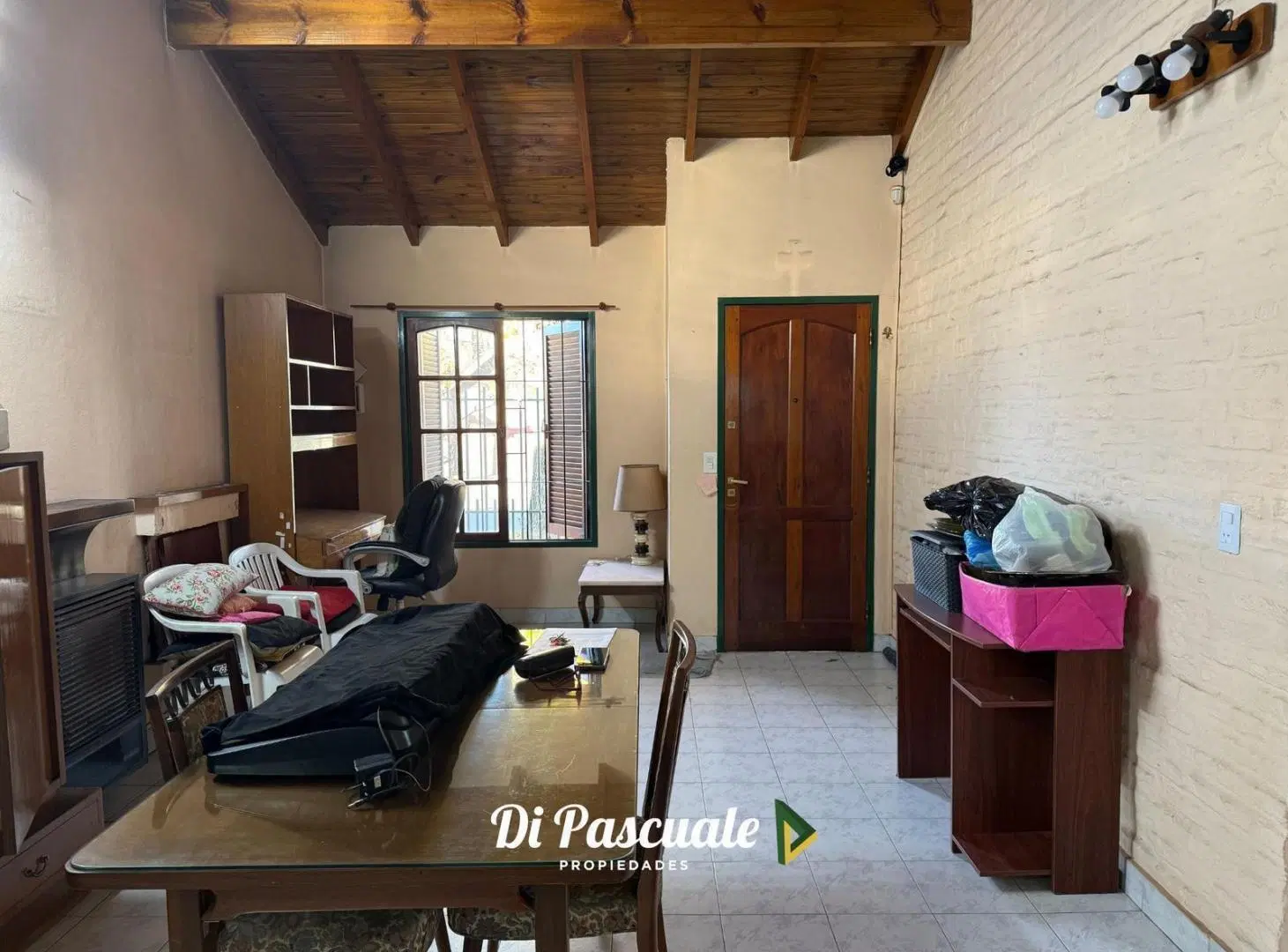 VENTA Apto Crédito Hipotecario Casa PH Al Frente 3 Ambientes, Patio, Garage y Parrilla - Moreno Sur 2