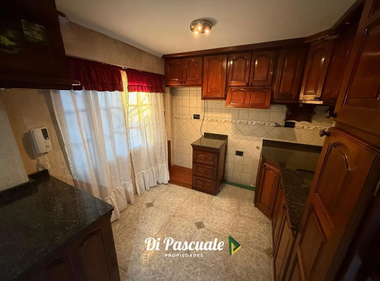 ALQUILER Departamento 1 Dormitorio Y Escritorio En 1er Piso Moreno Norte Ubicación Estratégica 3