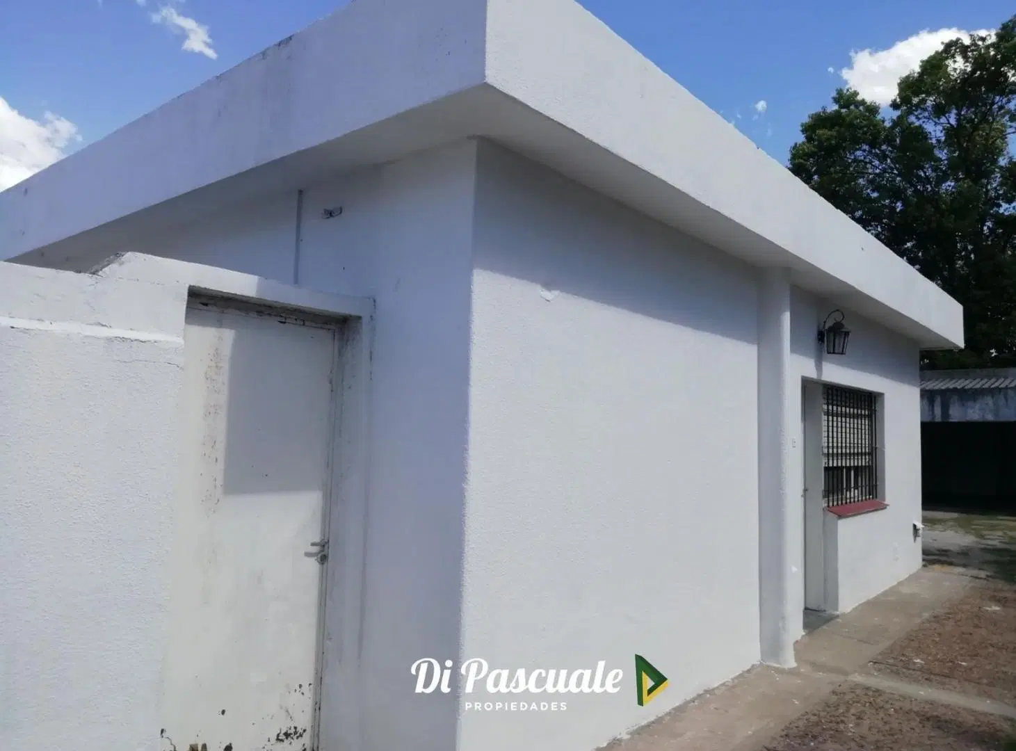 VENTA Apto Crédito Hipotecario PH Con 2 Dormitorios, Patio y Garage - Moreno Sur 5
