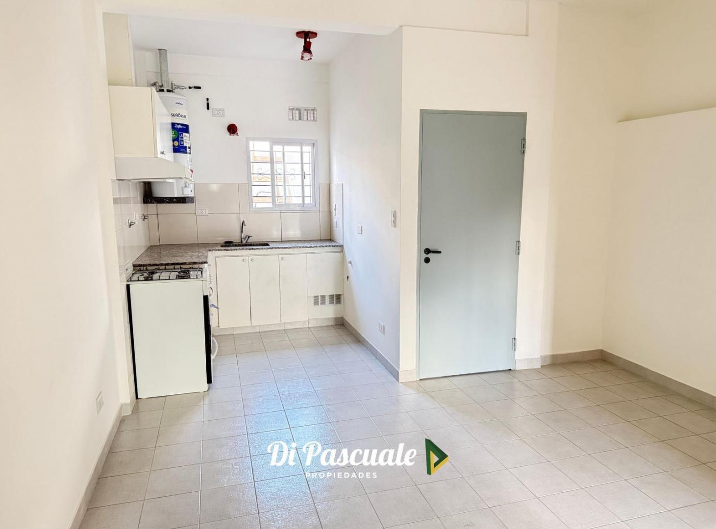 Foto de ALQUILER Departamento 2 Ambientes Con Balcón - Moreno Centro, imagen 2