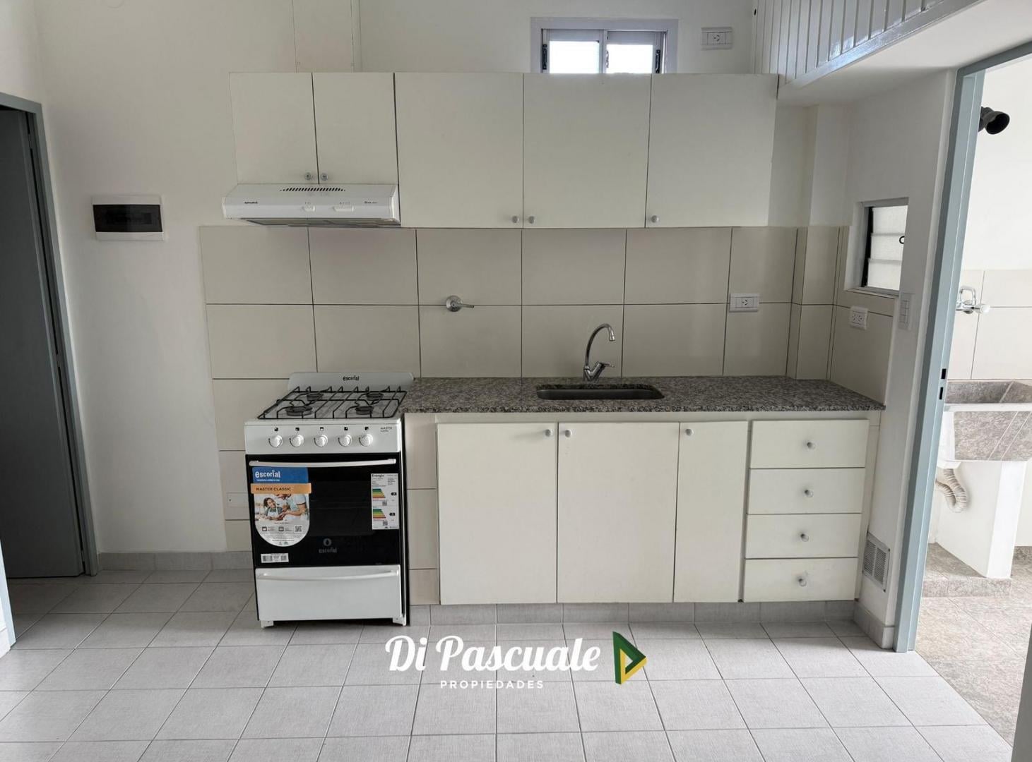 Foto de ALQUILER Departamento 2 Ambientes Con Balcón - Moreno Centro, imagen 1
